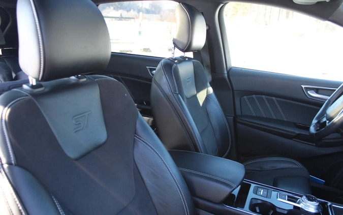 Ford EDGE cena 129000 przebieg: 68000, rok produkcji 2019 z Mrocza małe 379